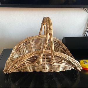Basket for picnic